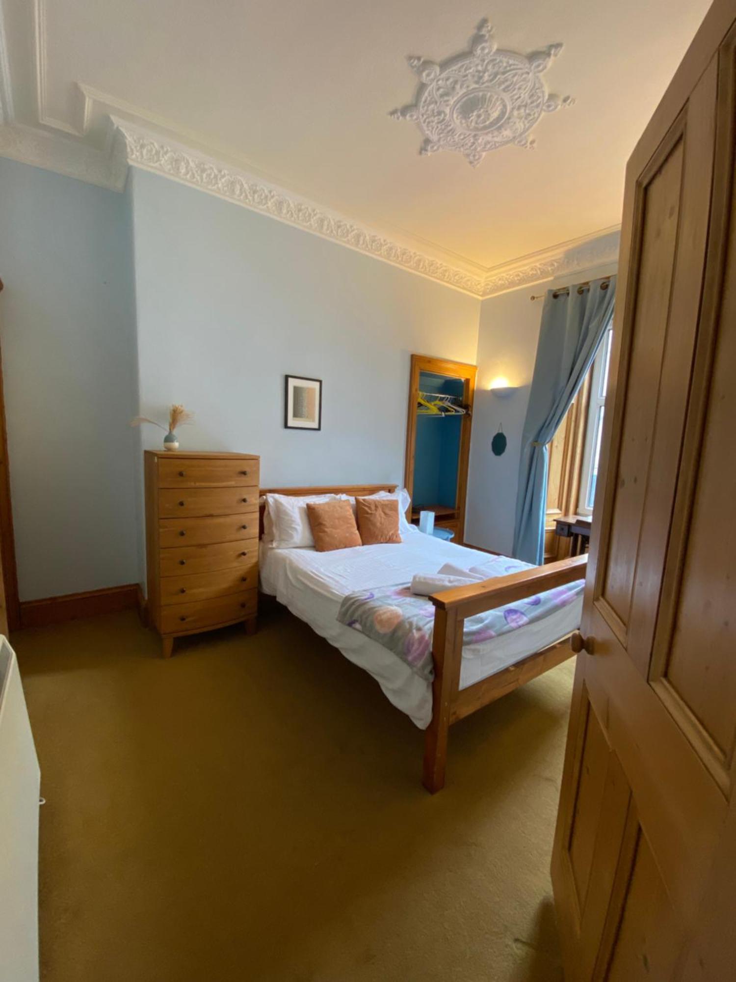 Charming 1 Bedroom Edinburgh Apartment Экстерьер фото