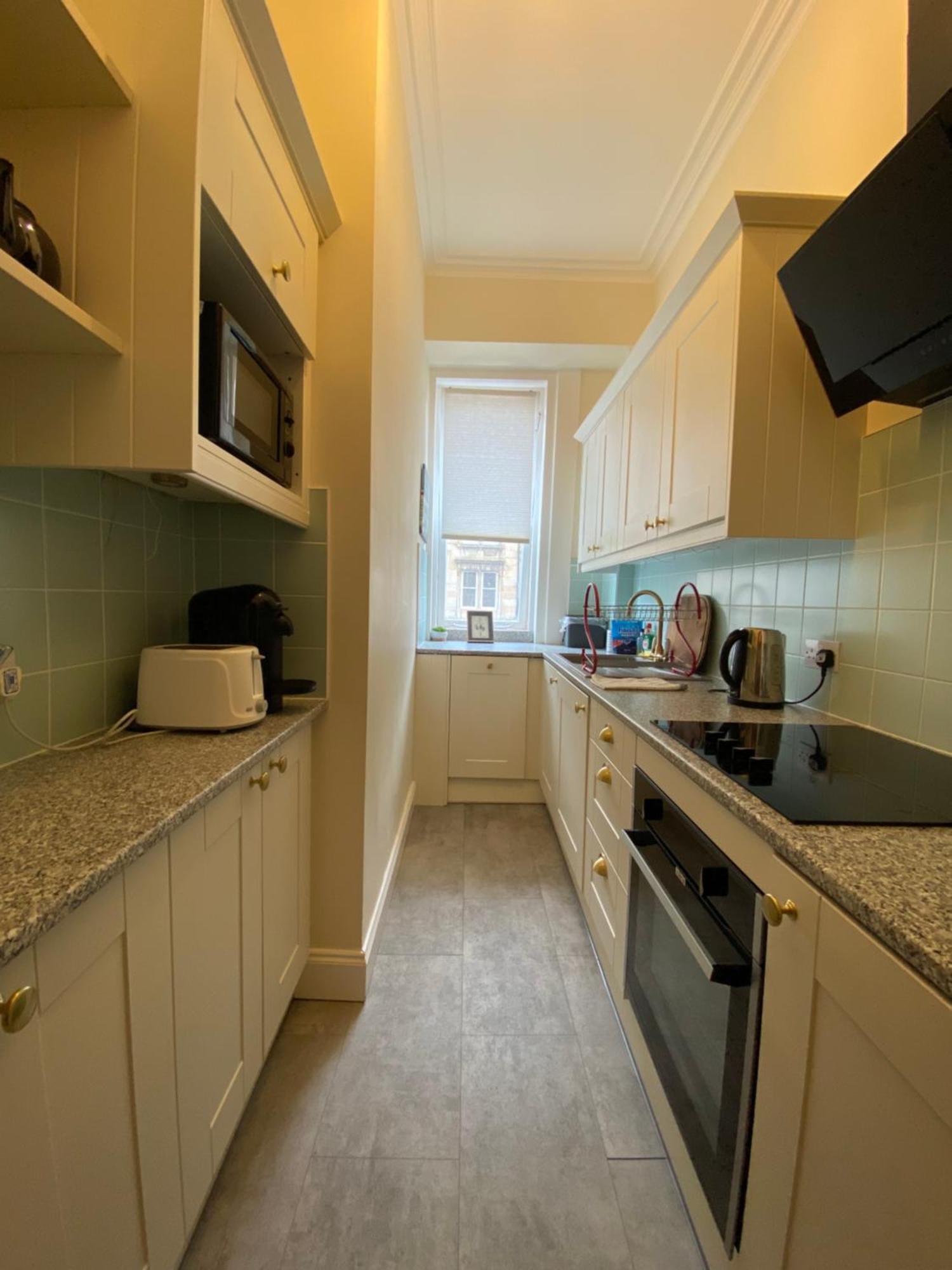 Charming 1 Bedroom Edinburgh Apartment Экстерьер фото